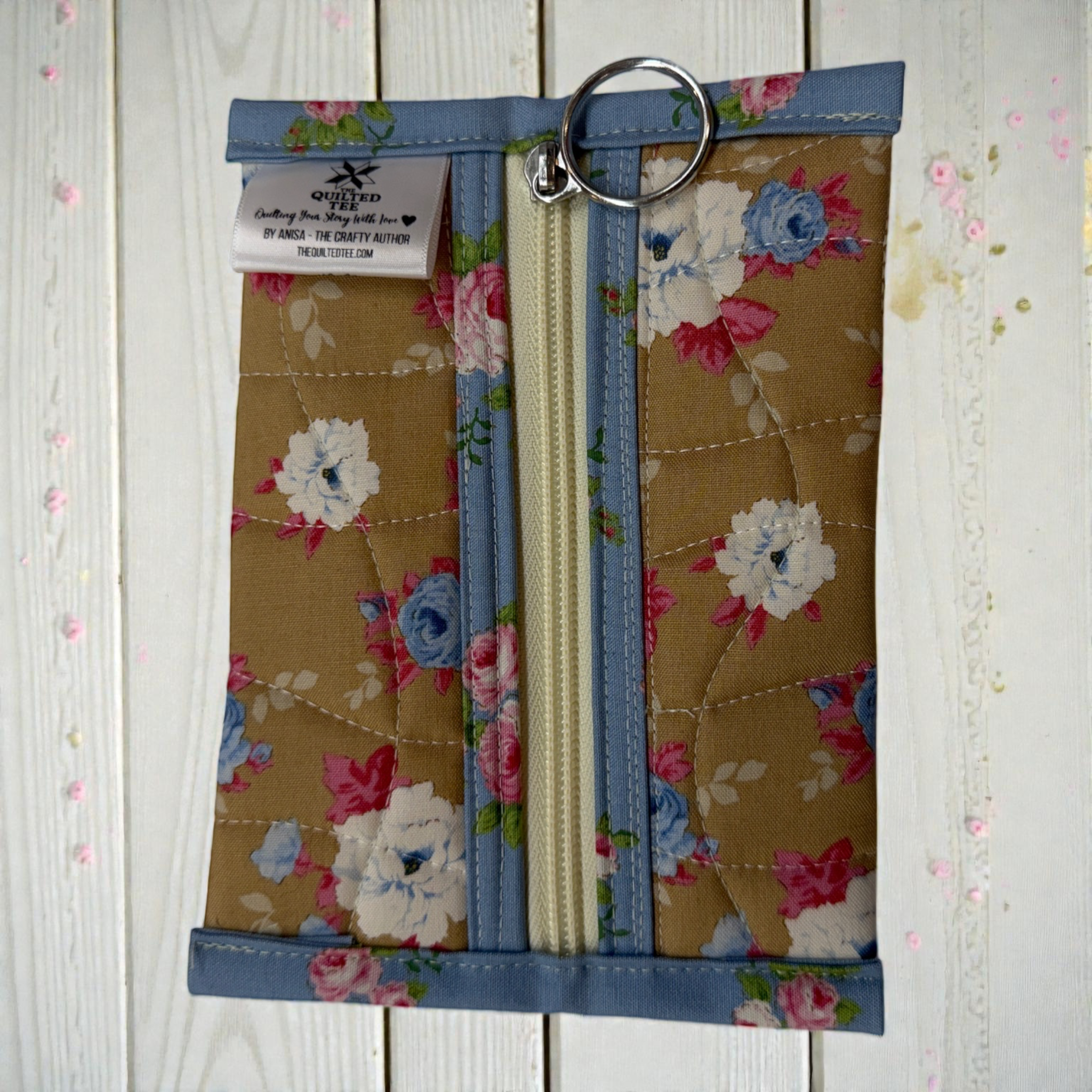 Tilda Sunday Brunch Zippered Pouch